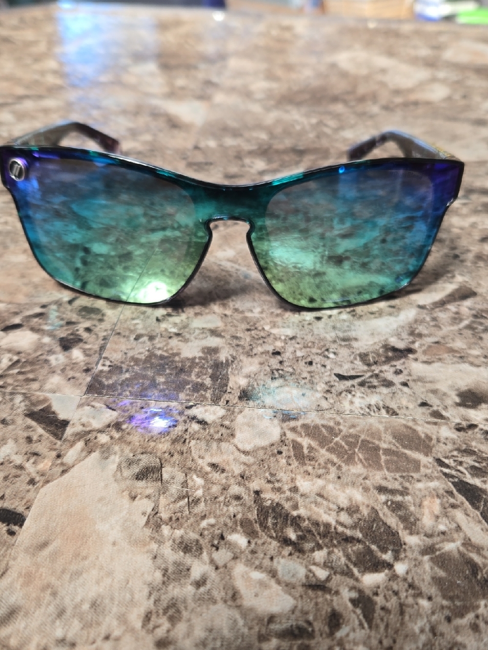 Blenders Teal Torte Blue-Green Mirrored  Sunglasses